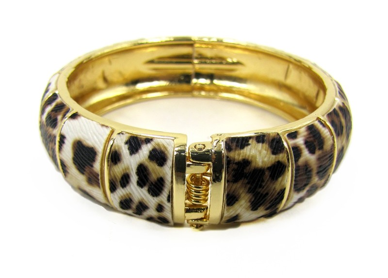 Animal print bangle bracelet with brown black pattern, with hinge opening NEW gallery