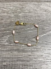 Mattel Barbie Gold Tone Chain Bracelet Pink Faux Pearls 6.5” Fashion Jewelry