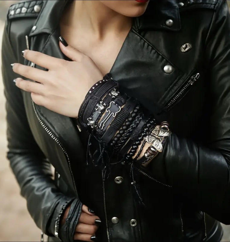 Women’s Gothic Punk Skull Bracelet Set Adjustable Black Skater Unisex Grunge gallery