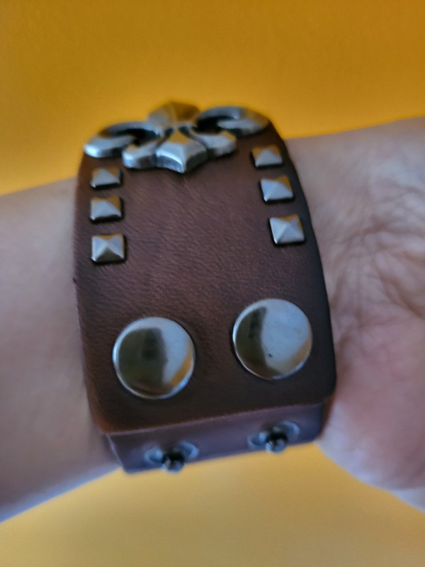 Punk Gothic synthtic leather bracelet fleur-de-lis ornament metal studssynthetic gallery