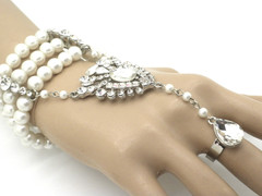 Faux Pearl Bracelet Women’s Ring Attached Silver Plated Slave Hand Chain