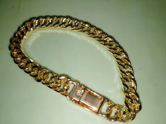 Gold Tone Cuban Link Luxury Chain Bracelet Small Compact Good for Going Out