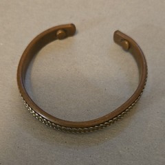 Copper Tone Cuff Bangle Bracelet w/ Silver Tone Twisted Chain Inlay