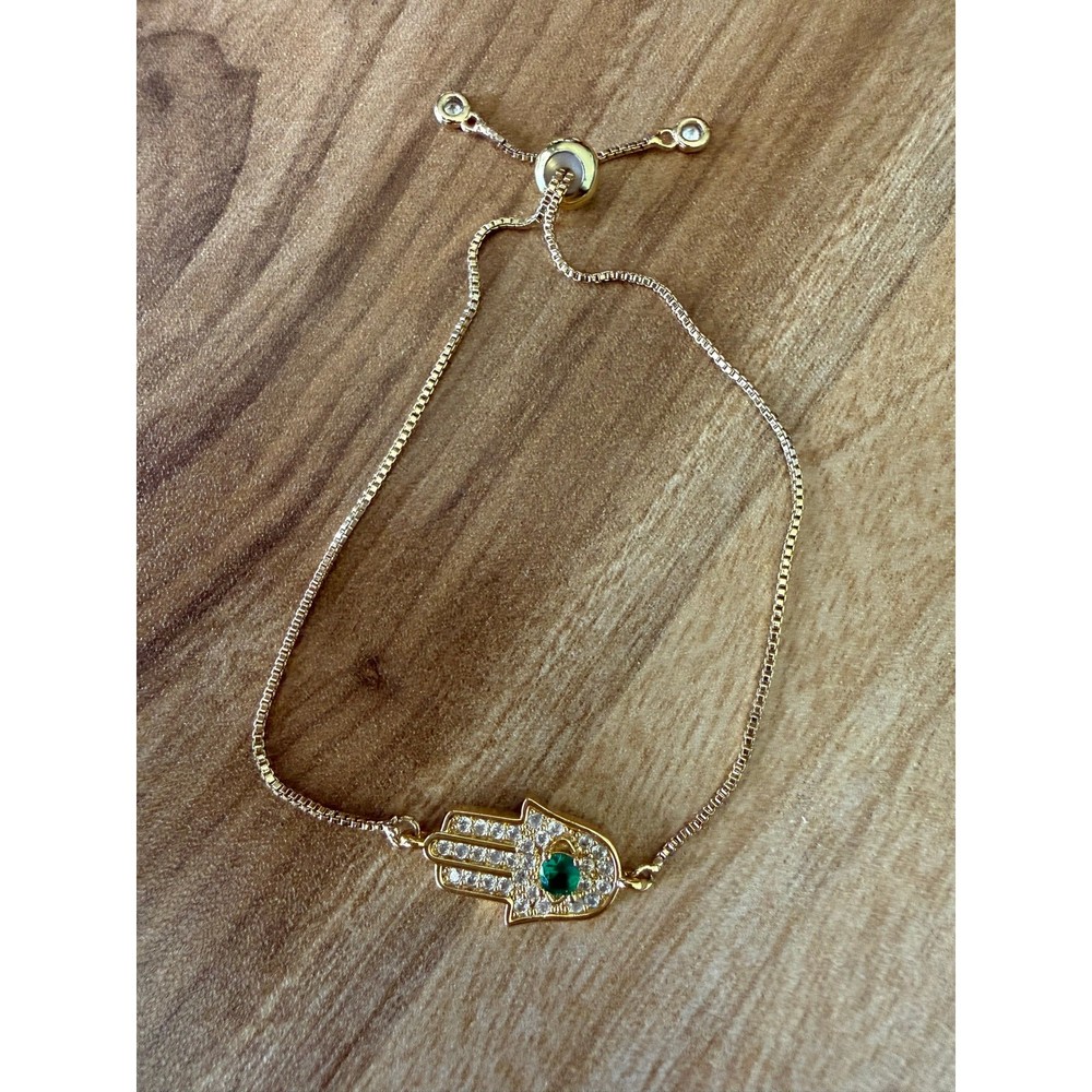 EYE CANDY LOS ANGELES Hamsa Gold & Green Pendant Skinny Chain Bracelet