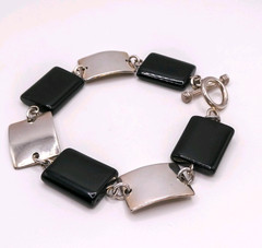 Vintage 925 Sterling Black Onyx Silver Panel Toggle Women’s 7″ Bracelet