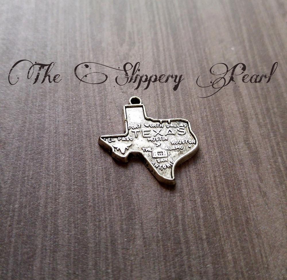 2 Texas Charms Pendants State of Texas Highly Detailed Lone Star State Silver
