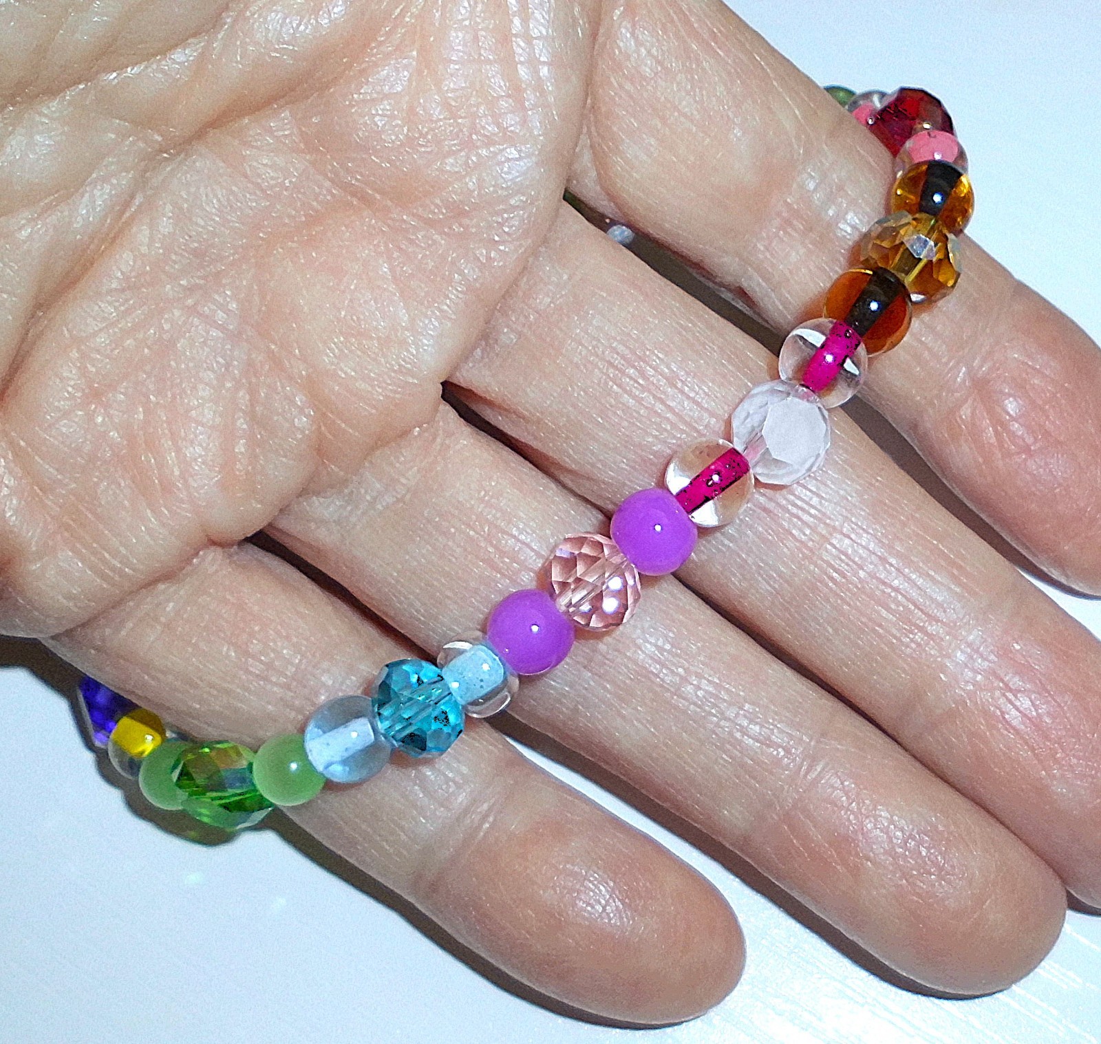 7.5" MARDI GRA COLORFUL GLASS BEADED STRETCH BRACELET NEW *USA* 10% OFF gallery