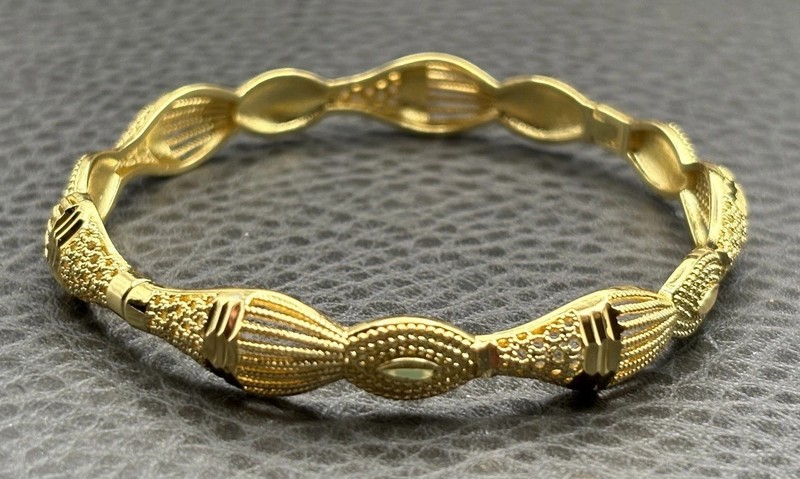 Ornate Gold Plated Textured Bangle Bracelet Stackable 7” gallery