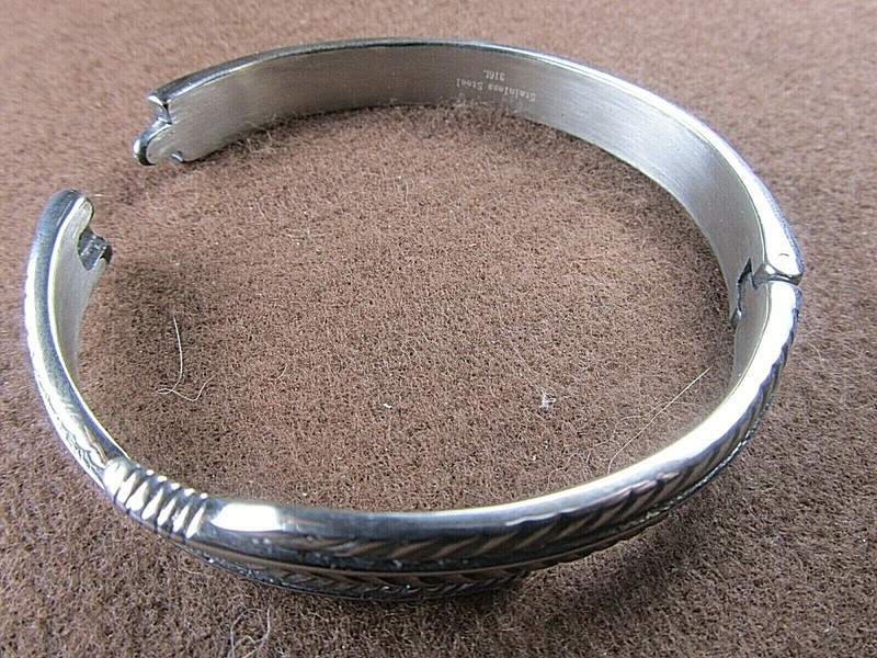 Leaves Bracelet Stainless Steel Locking Silver Plant Motif Jewelry gallery