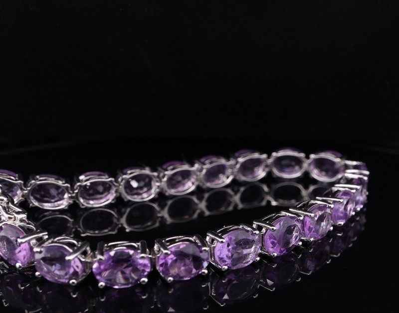 Vintage Purple Cubic Zirconia Gemstone 18.5cm Tennis Bracelet gallery