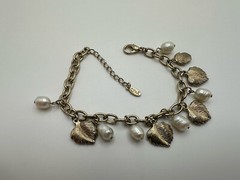 Adjustable C. Pak Genuine Pearl Acorn Leaf Charm Bracelet 7.5 – 9 inches BrB1
