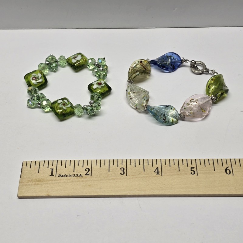 Glass Bracelets -LOT OF 2- (1 Stretchy/1 Toggle Clasp) gallery