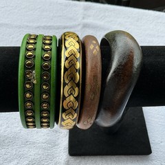 Wood Bangle Bracelet Lot 4 Multicolor wavy stud painted Designs 7 1/4-8 inches