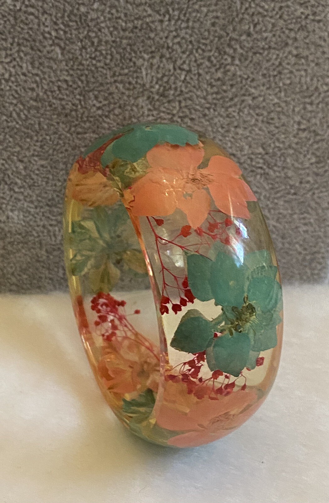 Hand Crafted Real Pressed Dried Flowers Resin Bangle Bracelet 7.25” gallery