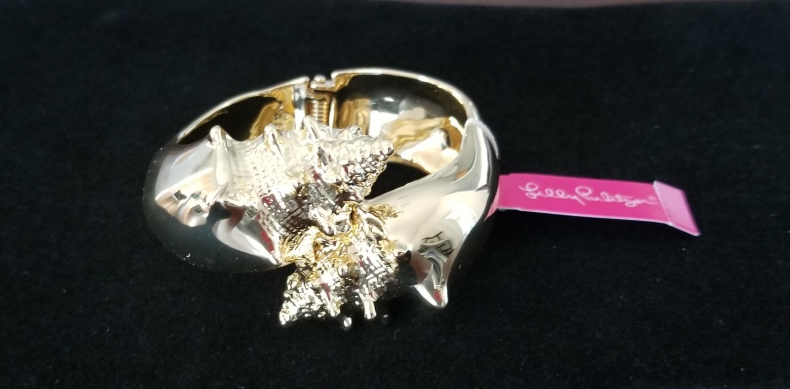 NWT ~ Lilly Pulitzer Conch Shells Gold Tone Wide Hinged Cuff Bracelet with Pouch gallery