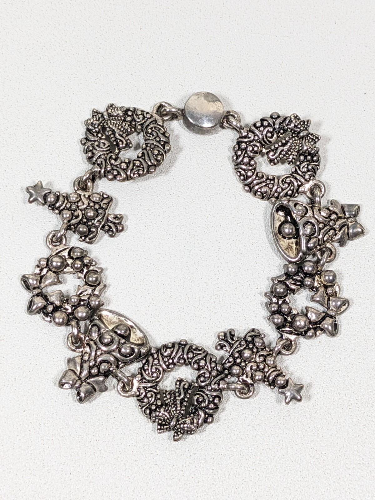 Christmas Tree Wreath Bell Silver Tone Chain Magnetic Clasp Bracelet 7 inch gallery
