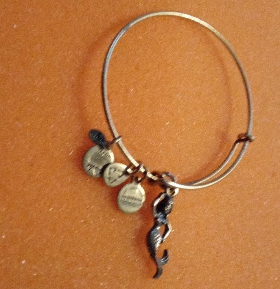 EUC Alex and Ani Mermaid Bangle Bracelet Feminity