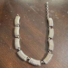 Silver Tone Metal Chain Link Bracelet with Lobster Clasp Closure