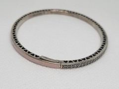 Pandora Sterling Silver Radiant Hearts Light Pink Enamel Bangle 8″