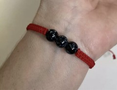 Pulsera Roja Con Obsidiana Negra para la proteccion general de la vida -Shambala