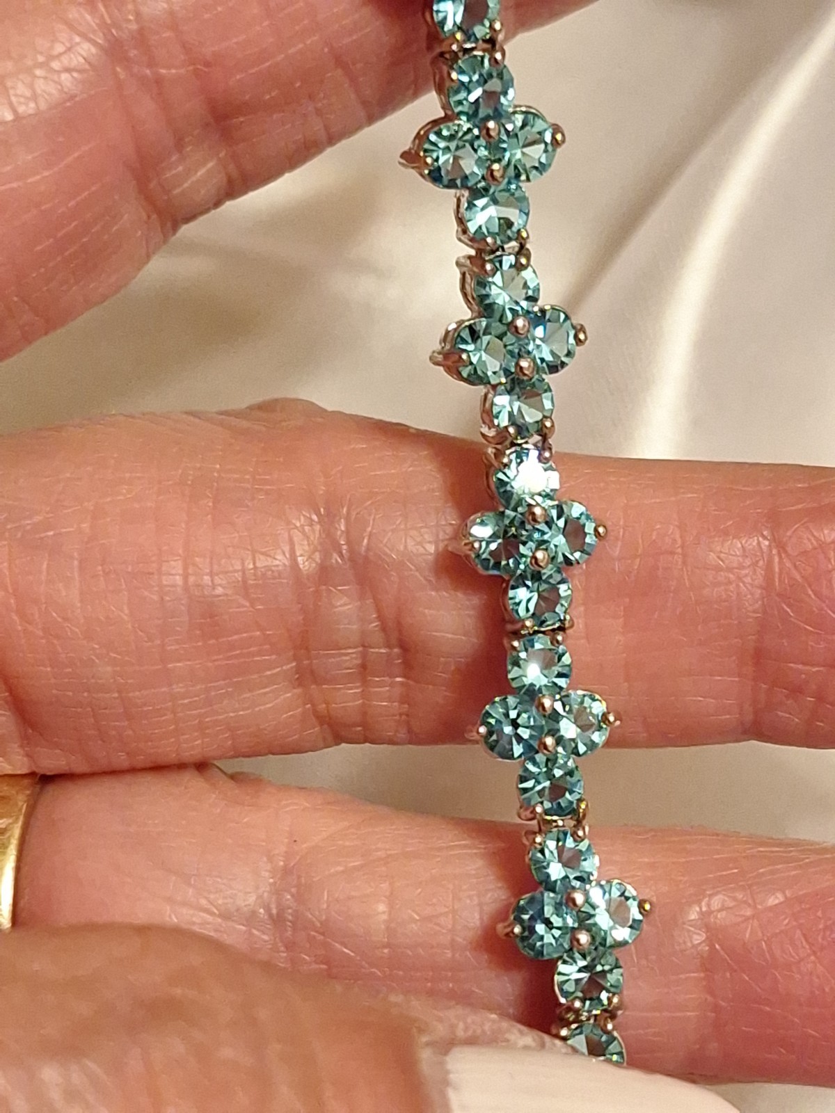 Blue Austrian Crystal Rhinestone Tennis Bracelet Silvertone Cluster gallery