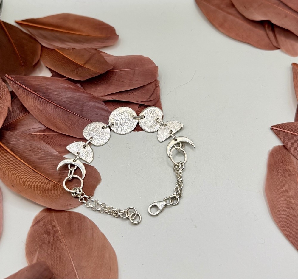 925 STERLING SILVER MOON PHASE BRACELET 19 CM
