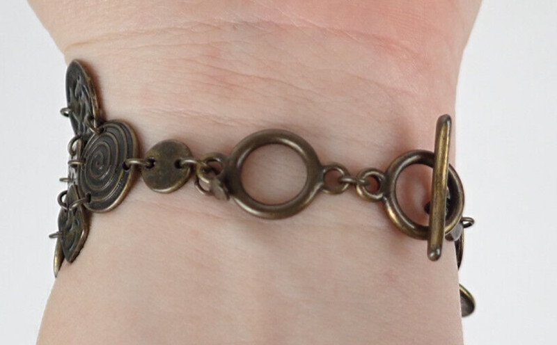 PREMIER DESIGNS Bracelet Antiqued Brass-T Hammered Spiral Link Chain Toggle gallery