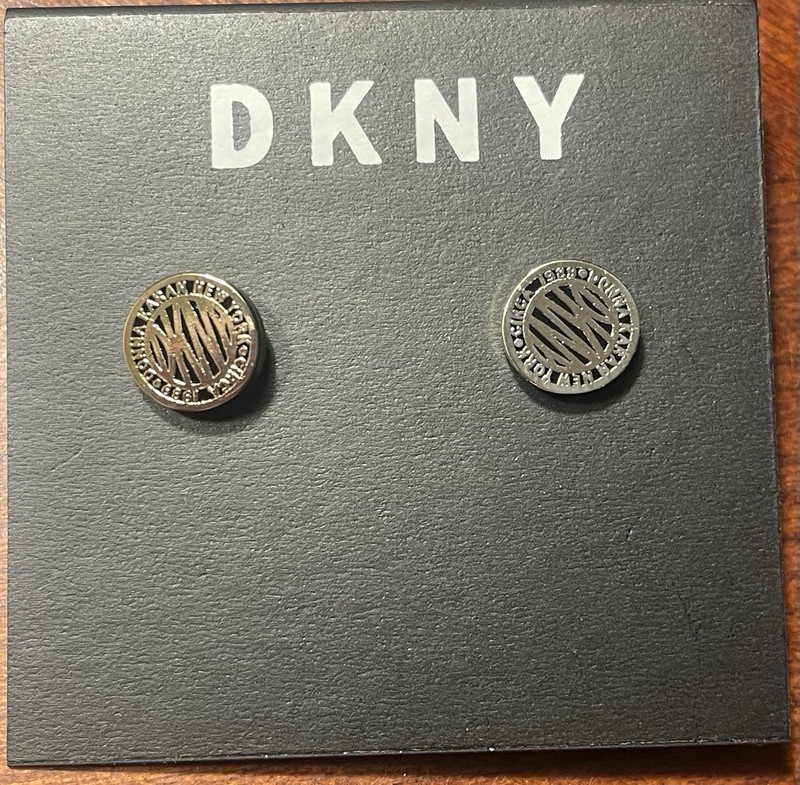 New DKNY Logo Gold Tone Open Cuff Bracelet And Earrings gallery