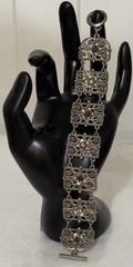 VTG Silvertone Floral Filigree Panel Link Bracelet Purple Rhinestone Toggle 7.5”