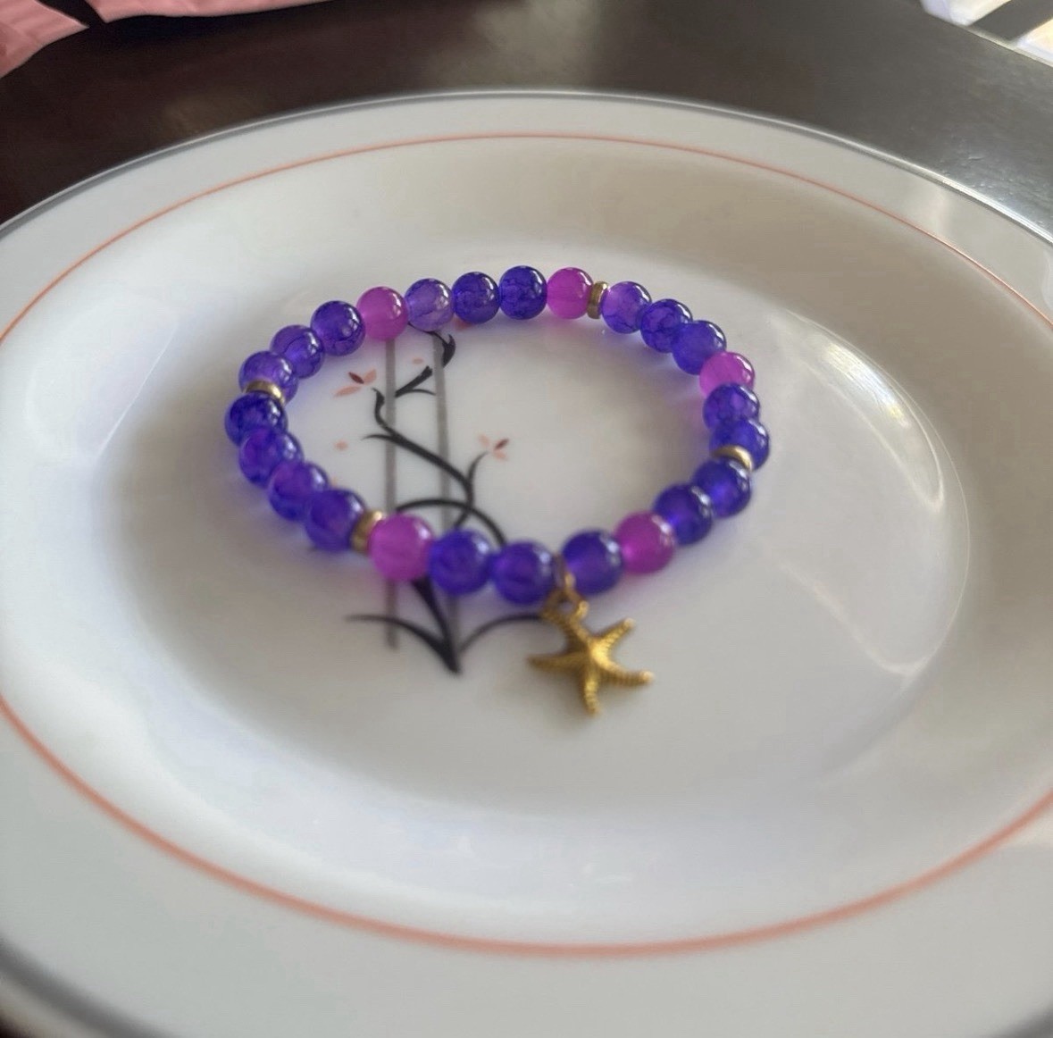 Handmade Purple Glass Beaded Stretch Bracelet, Gold Tone Starfish Dangle Charm gallery