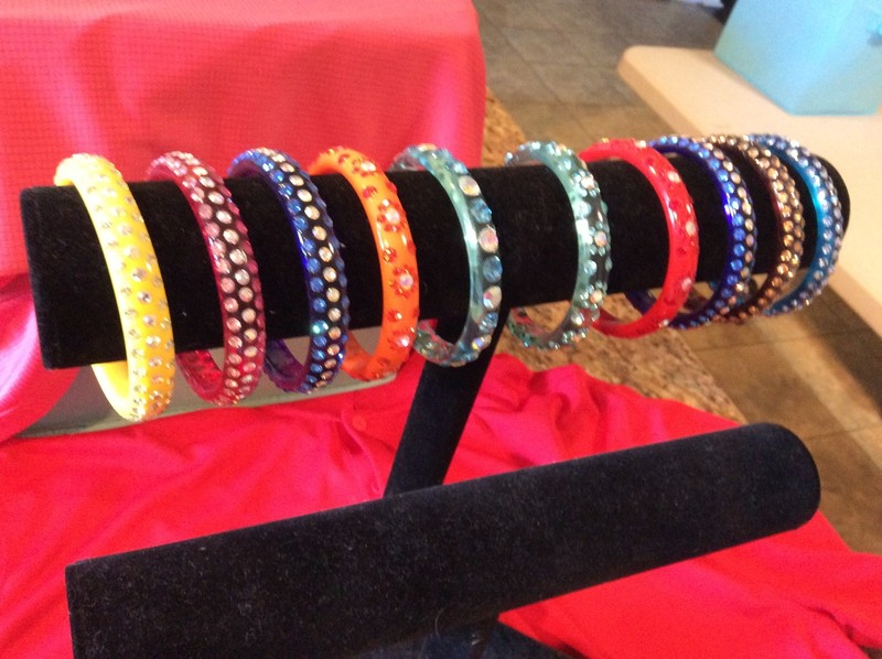 Womens Bangle Bracelet Lot Of 10 Different 3" Pink Blue Orange Red Yellow gallery