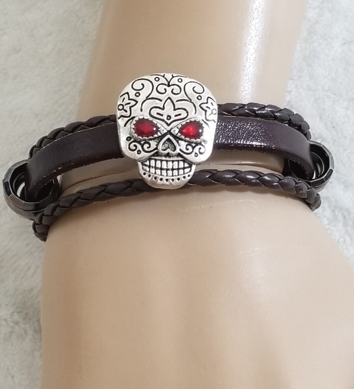 SKULL RED EYES 18mm/20mm GINGER SNAP BUTTON POPPER FOR INTERCHANGEABLE JEWELRY gallery