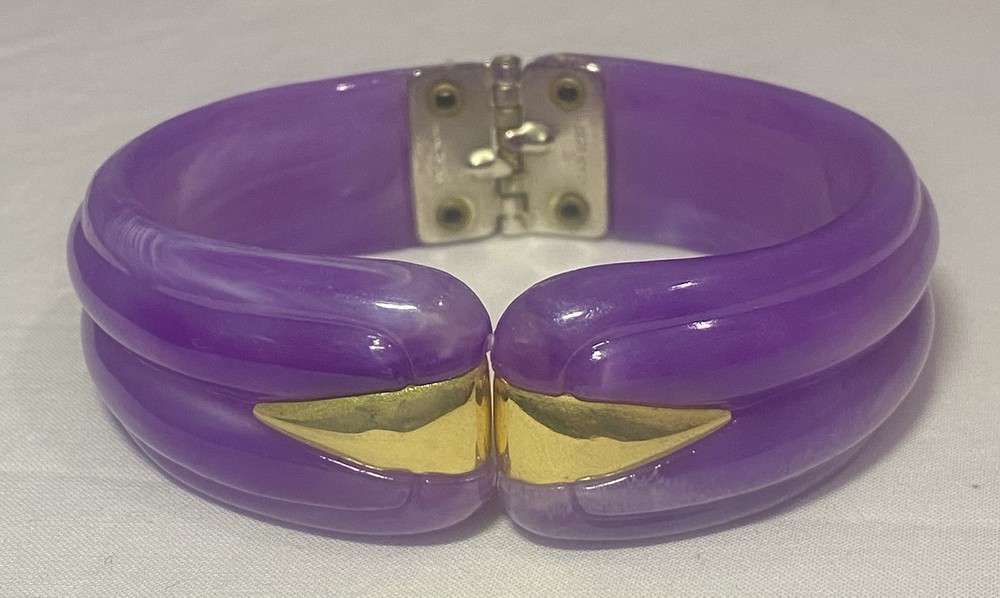 Vintage Lucite Bangle Bracelet Purple Gold Hinged Clamper Made in Hong Kong