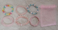 GIRLS 6 Ct ELASTIC PLASTIC BEADED BRACELETS BEAUTIFUL COLORS PARTY GIFTS FAVORS