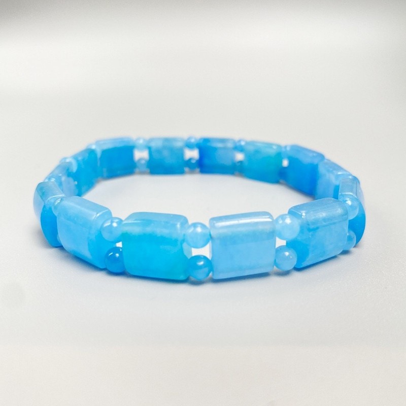 Blue Jade Stretch Bracelet Square & Round Beads 10mm Estate Jewelry 2007 gallery