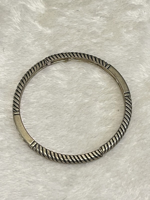 VTG Silver Tone Metal Two Piece Cord Stretch Bracelet Bangle 8.5" Circum. gallery