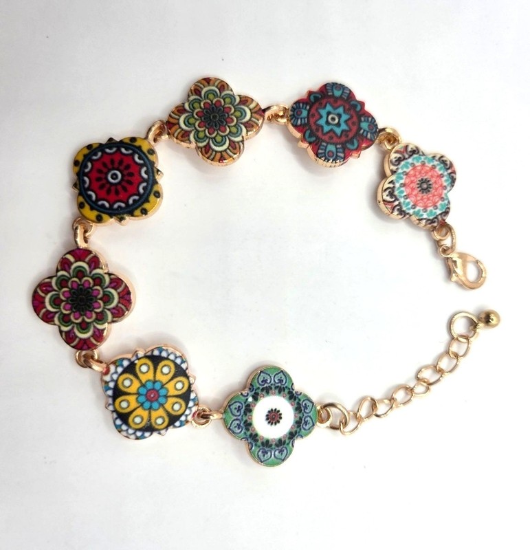 Colorful Mandala Enamel Bracelet With Gold Tone Chain & Adjustable Clasp gallery