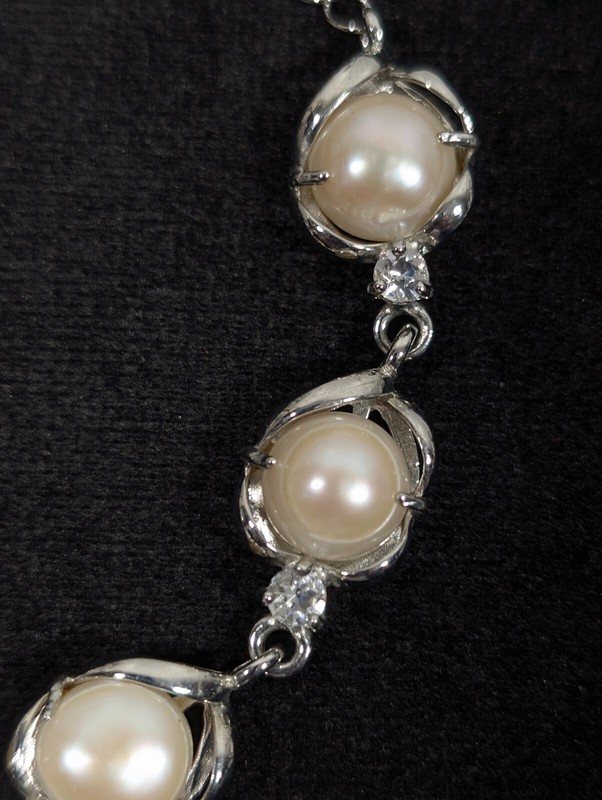 Silver Tone Baroque Button Pearl Rhinestone Tennis Bracelet Bridal Wedding 9 in gallery