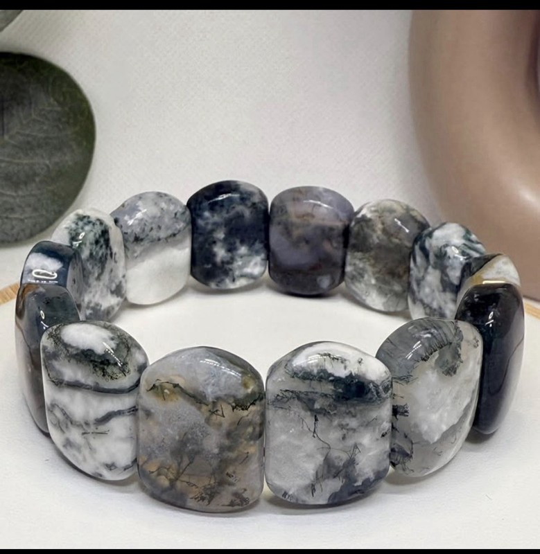 Moss Agate Soft Bangle 20MM gallery