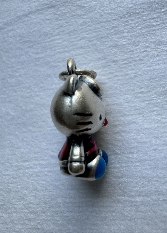 Hello Kitty Fine Silver S999 Charm Necklace Pendant Enamel 3D gallery