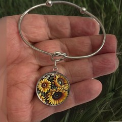 SUNFLOWER Knot Bracelet Stainless Steel Free Engraved message on back