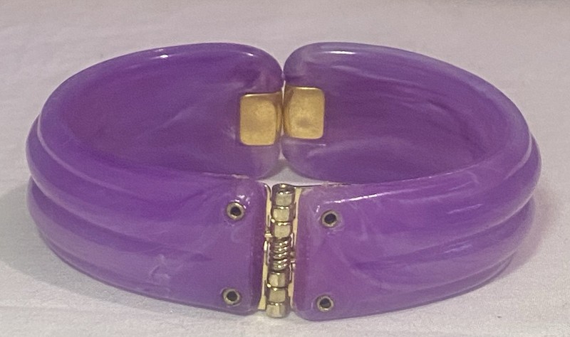 Vintage Lucite Bangle Bracelet Purple Gold Hinged Clamper Made in Hong Kong gallery