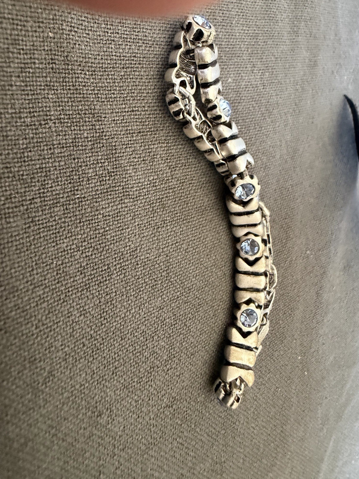 ntage Zik Zok Pewter Rhinestone Hugs & Kisses XO Link Statement Bracelet 6.5 570 gallery