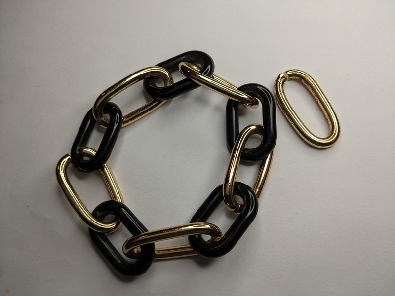 Fashion Costume Jewelry Chain Black and Gold With Extra Adjust Chain Link gallery