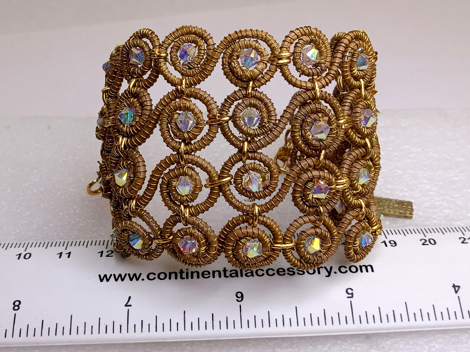 JOYERIA ARTESANAL ORGANICA FILIGREE G/T IRIDESCENT BEAD BRACELET 2 X 6-7.5" gallery