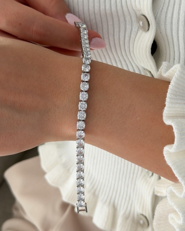 Bold Sparkle Link Tennis Bracelet, Gold-Plated Everyday Fashion Jewelry gallery