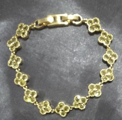 18k Gold Plated Link Cable Chain Bracelet Luck Theme Box Clasp