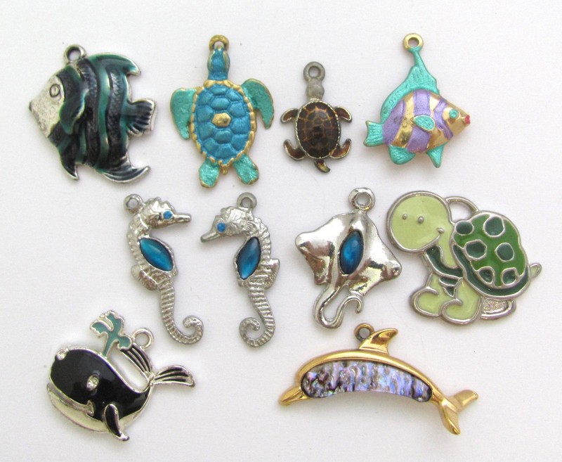 Ocean Sea Charms Whale Dolphin Turtle Sea Horse Fish Enamel Abalone Lot 10 PC gallery