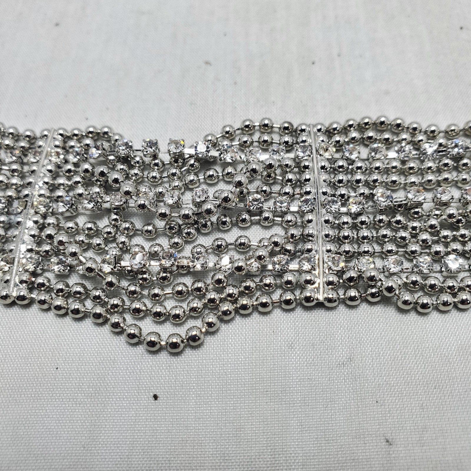 Banana Republic silver link rhinestone bracelet NWT gallery