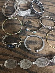 LOT OF 11 MIXED BRACELETS PLEASE SEE PICTURES & READ DESCRIPTION